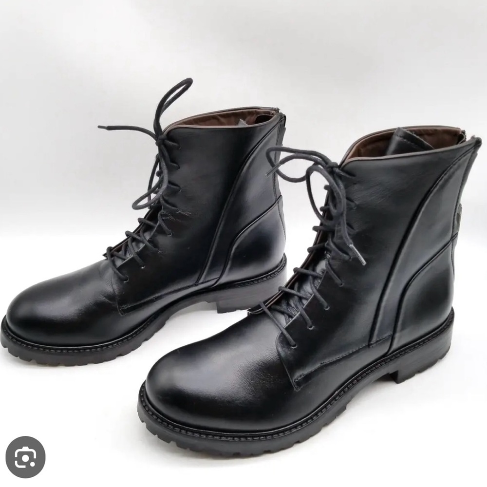 Boemos Black Italian laced combat booties SZ 8